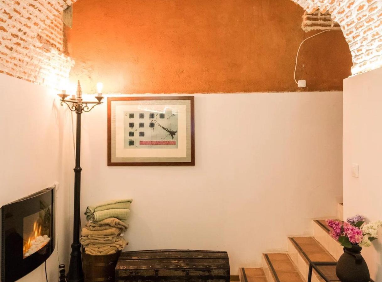 Encomienda Guest House マドリード エクステリア 写真
