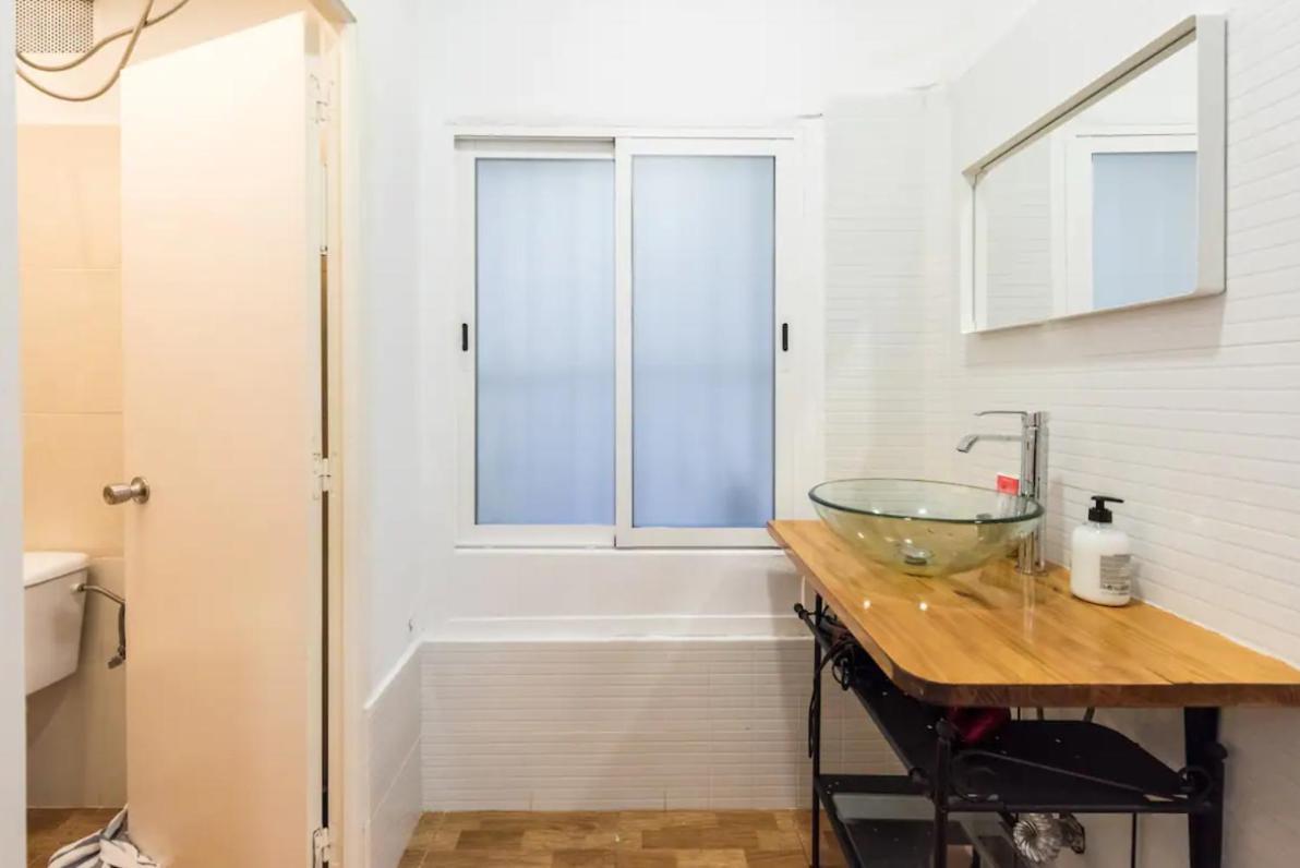 Encomienda Guest House マドリード エクステリア 写真