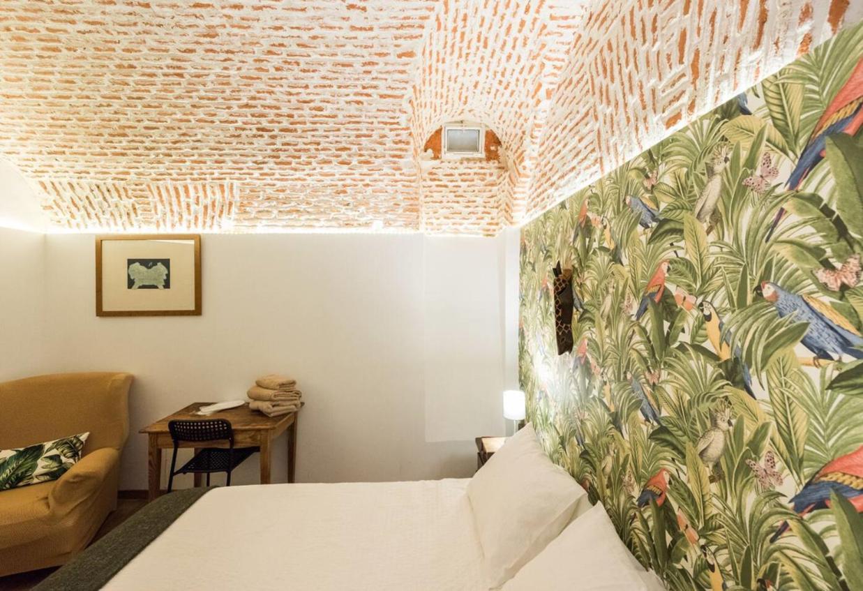 Encomienda Guest House マドリード エクステリア 写真