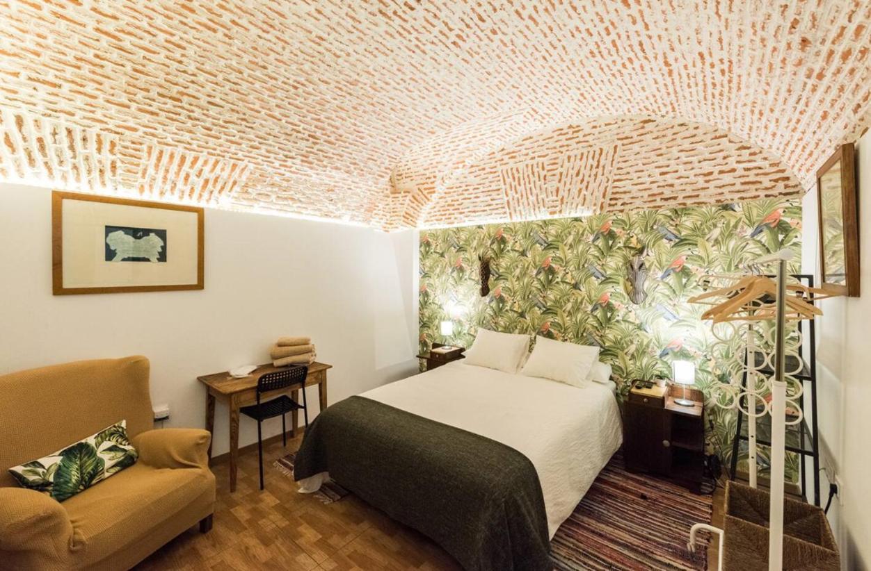 Encomienda Guest House マドリード エクステリア 写真