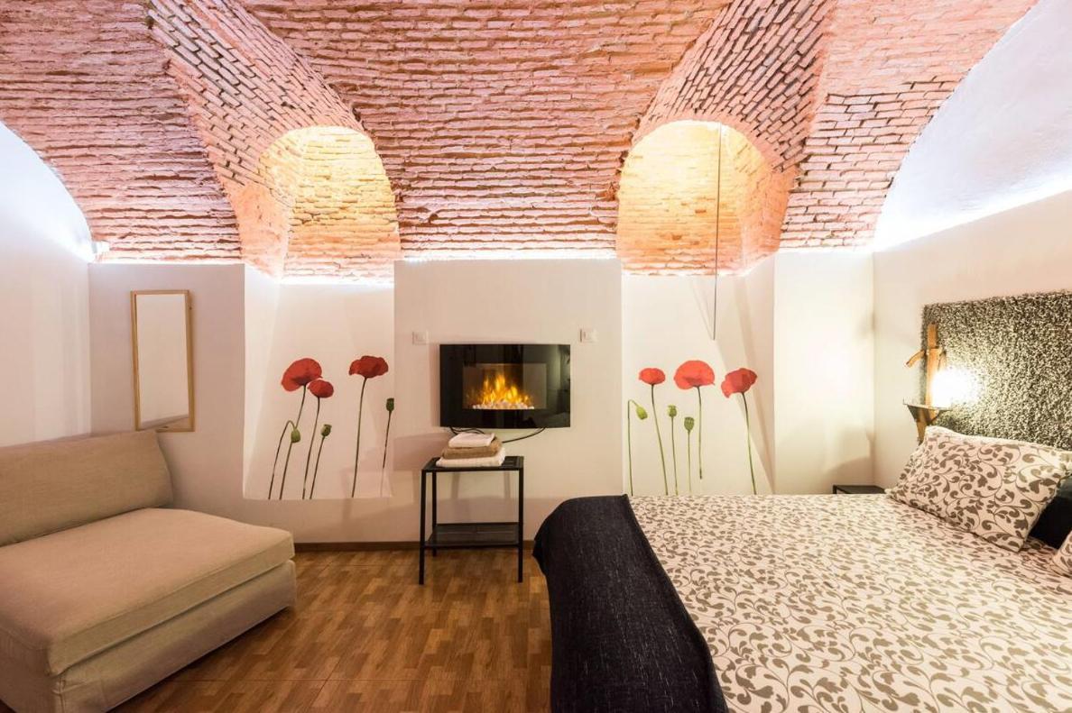 Encomienda Guest House マドリード エクステリア 写真